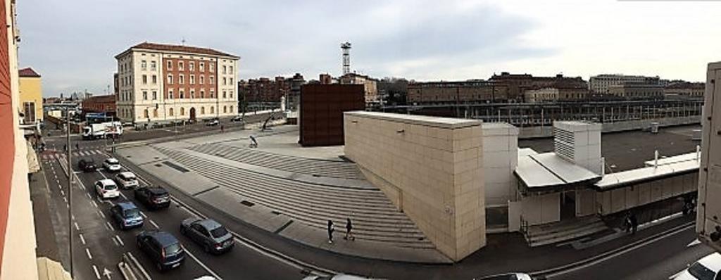 Farolfi Apartments Carracci Болонья Екстер'єр фото